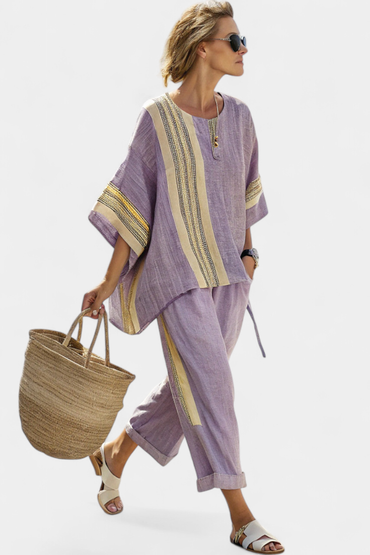 Azelia Women's Set | Oversized Striped Loungewear in Lightweight Fabric 3